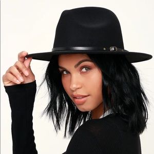 Lulu’s Black Fedora